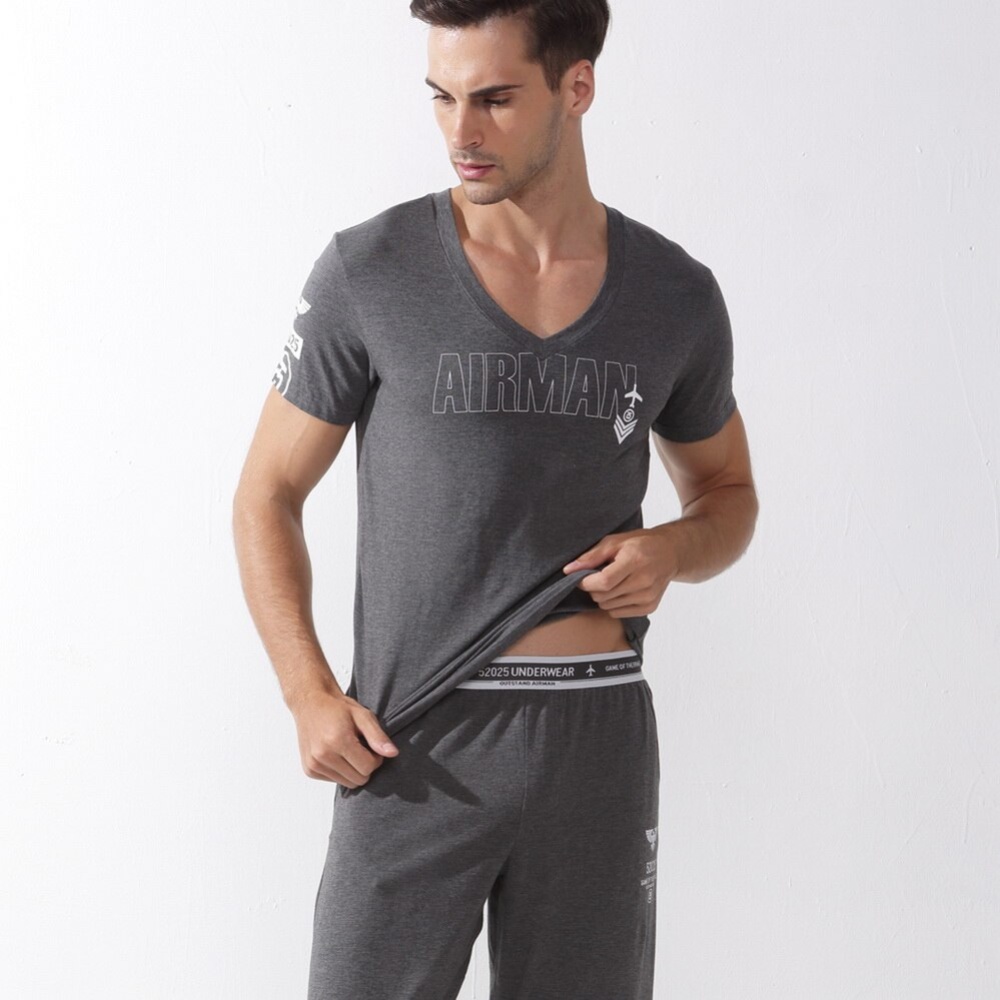 Pyjama deux pièces gris manche courte en coton très à la mode