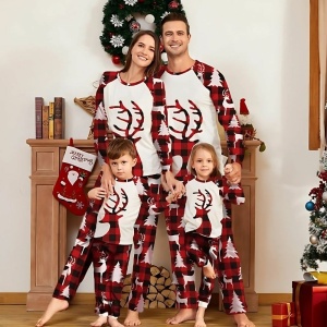 Pyjama Familial De Noël En Satin - Ensembles Boutonnés Manches Longues - Hommes, Femmes, Enfants - Modèles 2024