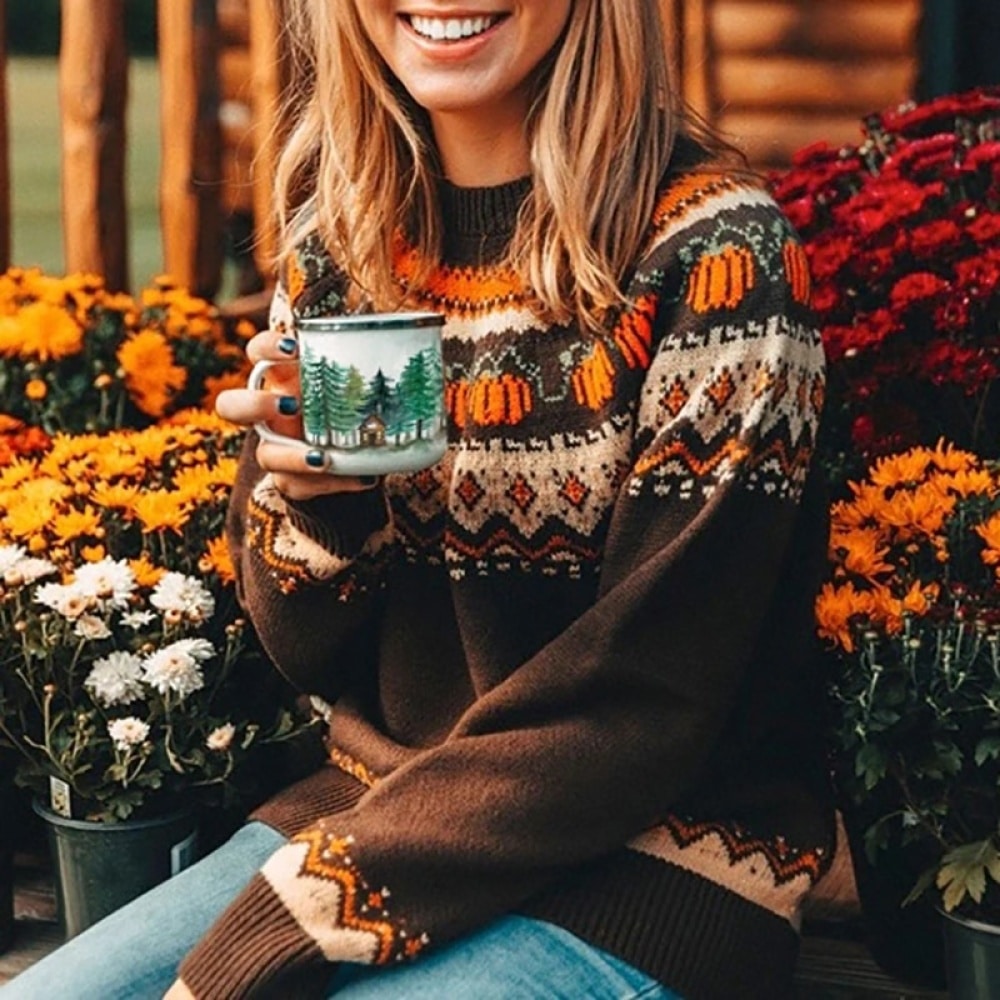 Pull tricoté pour femmes pour la saison de Noël marron de haute qualité porté par une femme très à la mode
