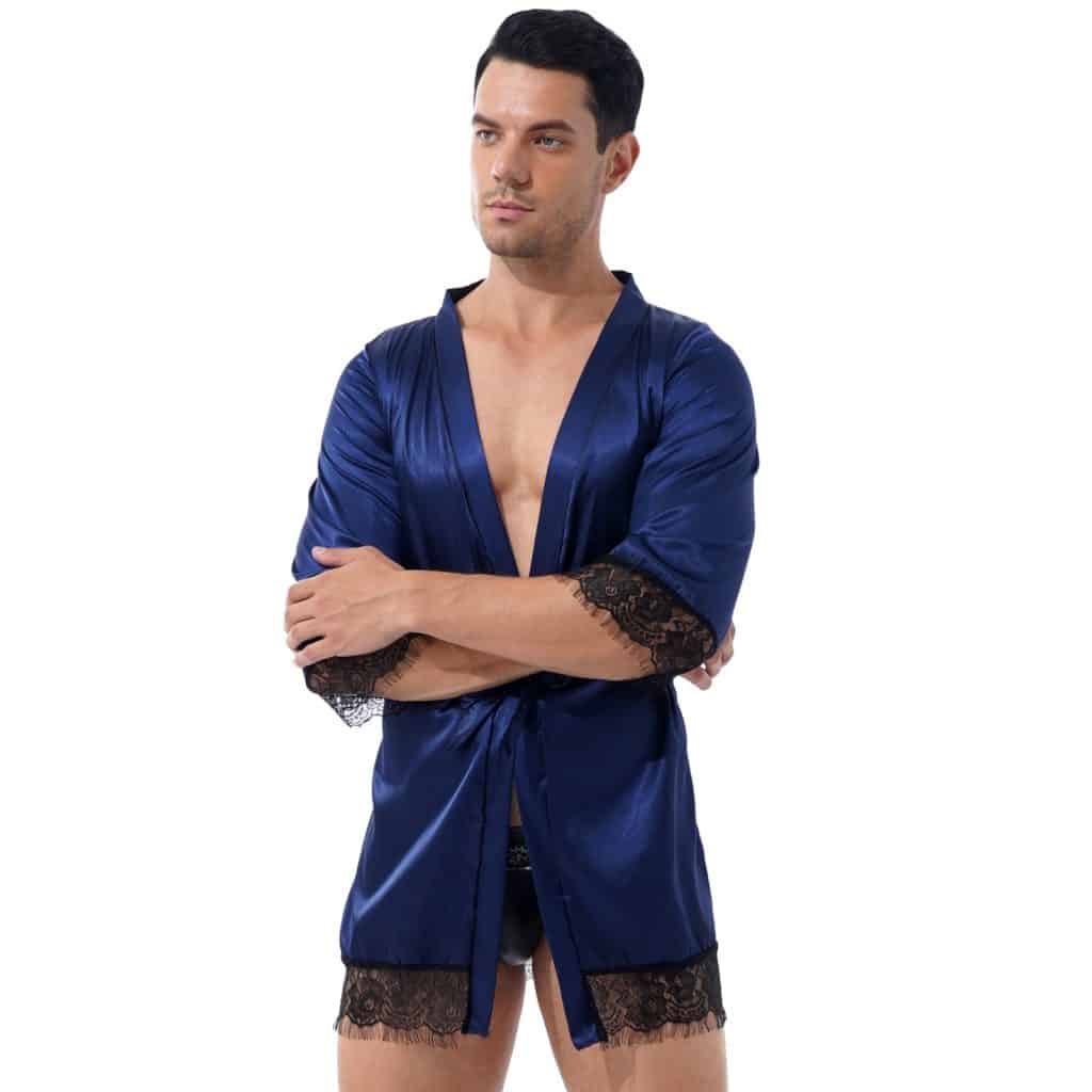 Pyjama bleu en Satin à manches longues pour hommes avec bordure en dentelle pyjama blanc en satin a manches longues pour hommes avec bordure en dentelle 27