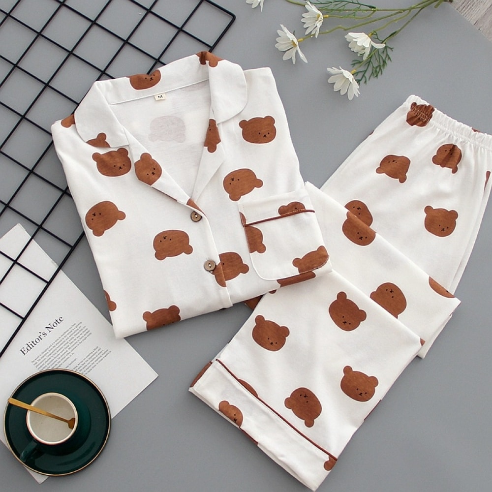 Pyjama femme imprimé petit ourson brun composé de deux pièces
