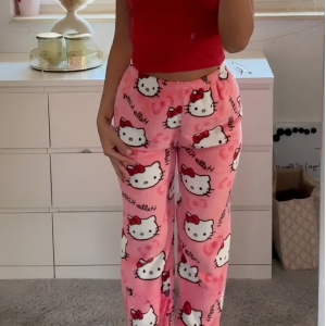 pantalon pyjama coconning rose pour femme avec motif hello kitty